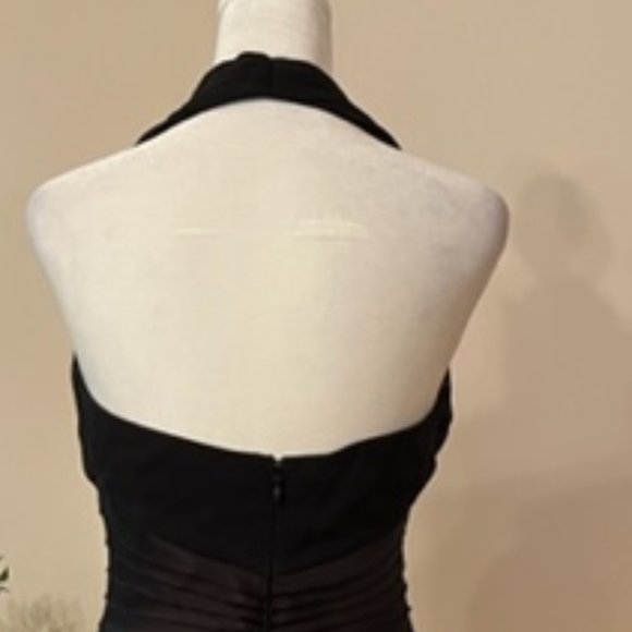 Tadashi Collection Chiffon Halter Dress, size 4 - Picture 12 of 15